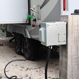 RVGUARD 30 Amp 25 Foot RV Extension Cord, Heavy Duty 10/3 Gauge STW Cord with LED Power Indicator and Cord Organizer, TT-30P/R Standard Plug, Green, ETL Listed