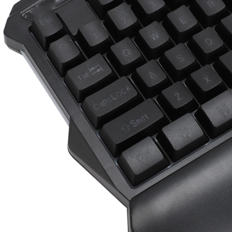 One Handed Gaming Keyboard 35 Keys Portable Gaming Keypad Backlight