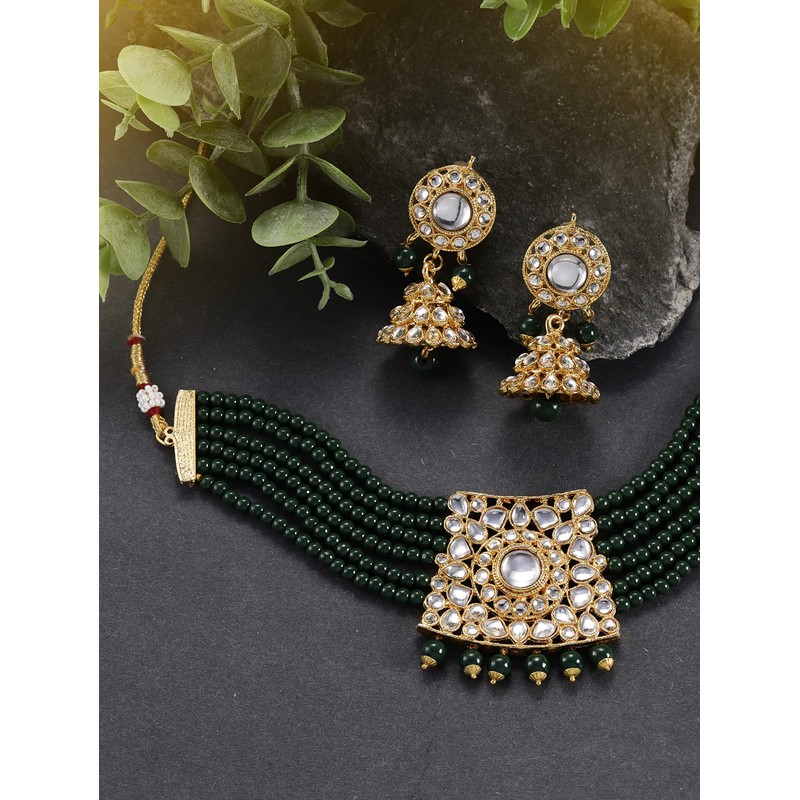 Aheli Trendy Gold Plated Green Kundan Pearl Gargantilla Collar con