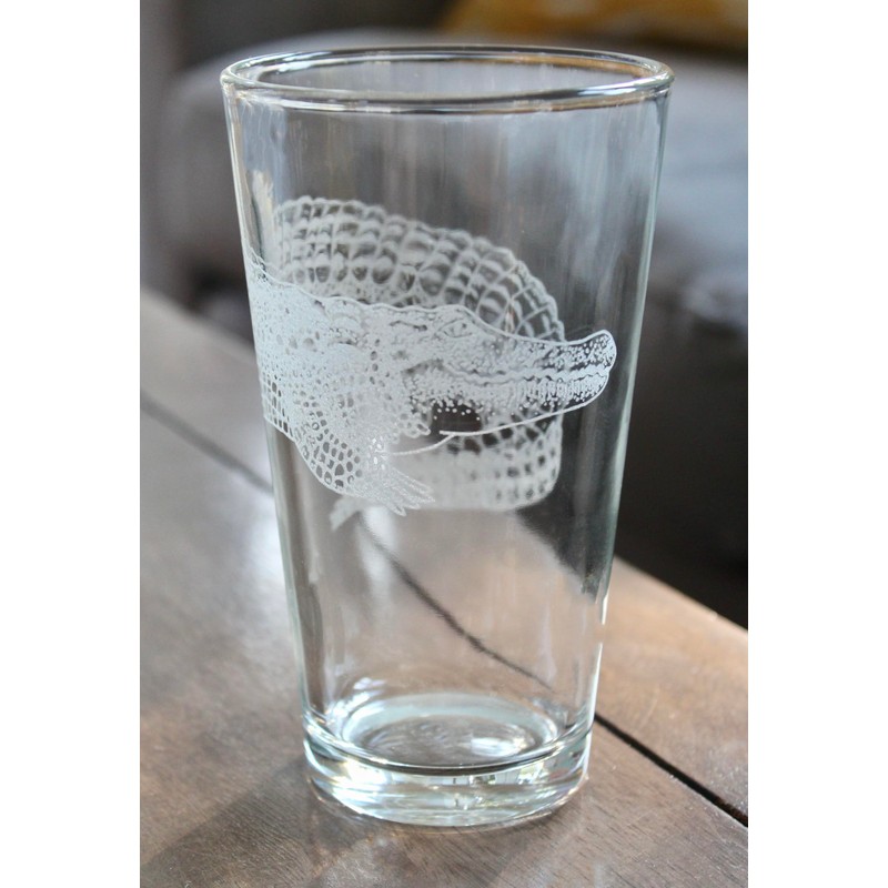 HullSpeed Designs Alligator Engraved Pint & Beer Glasses (Set of