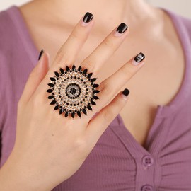 YERTTER Boho Gold Black Thick Big Round Gemstone Ring Crystal Ethnic Ring Women Statement Vintage Ring Adjustable Chic Rhinestone Band Ring for Wedding Women Brides （Gold Black）