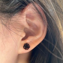 SBI Jewelry Black Rose Flower Stud Earrings for Women Floral Birthday Anniversary Mothers Day Stainless Steel