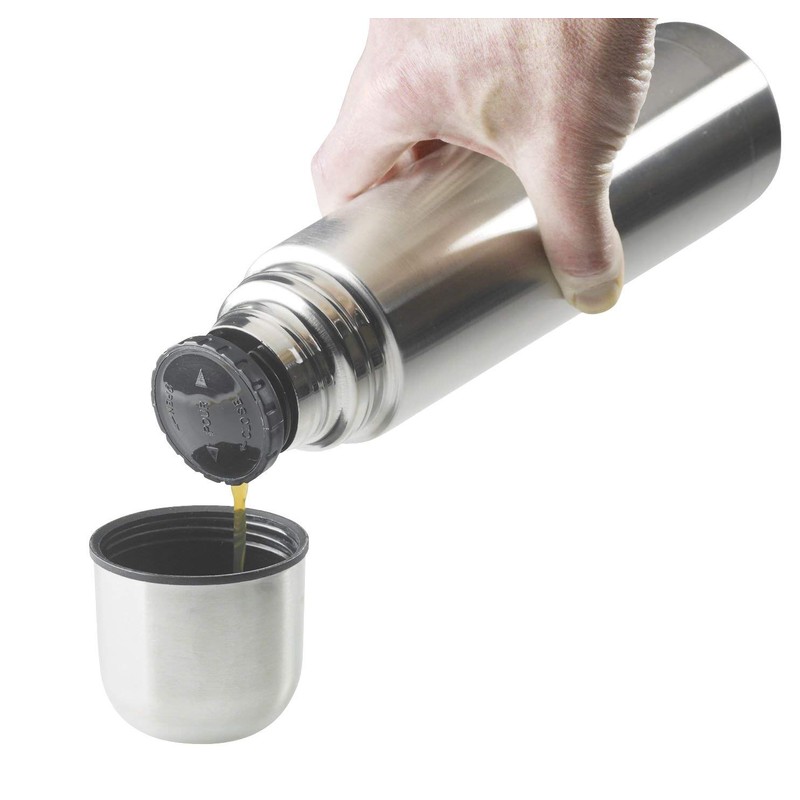 GRÄWE Insulating Bottle Screw Cap with Pour Function 0,75 Liter