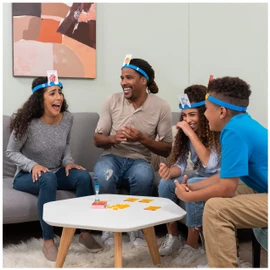 Hedbanz, Quick Question Picture Guessing Family Game for Game Night Headbands Board Game, for Adults and Kids Ages 7 and Up (Edition May Vary)