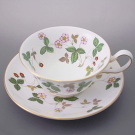 Wedgwood 1053287 Wild Strawberry Cup & Saucer (Peony) Wedding Gift