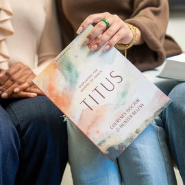 Titus - Bible Study Book with Video Access: Displaying the Gospel of Grace