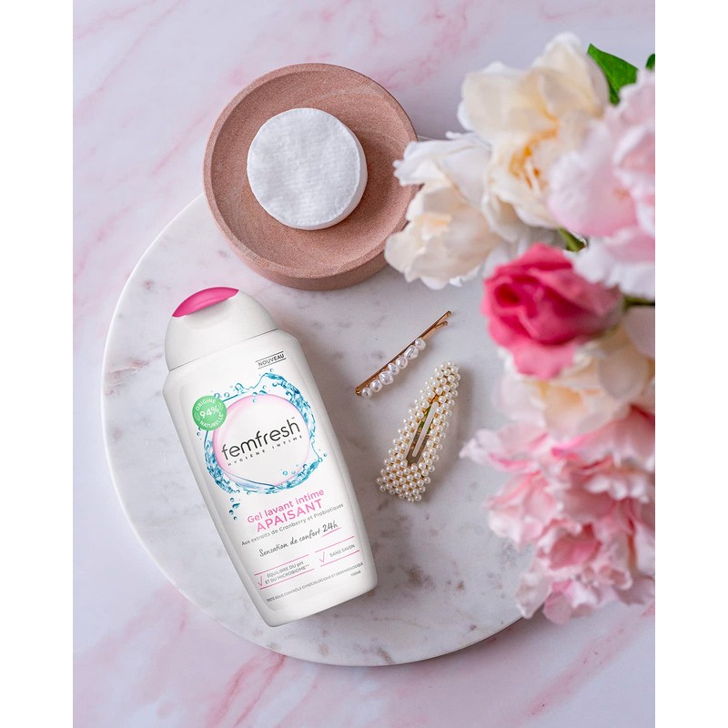 Femfresh - Soothing Intimate Wash Gel with Cranberry & Probiotic