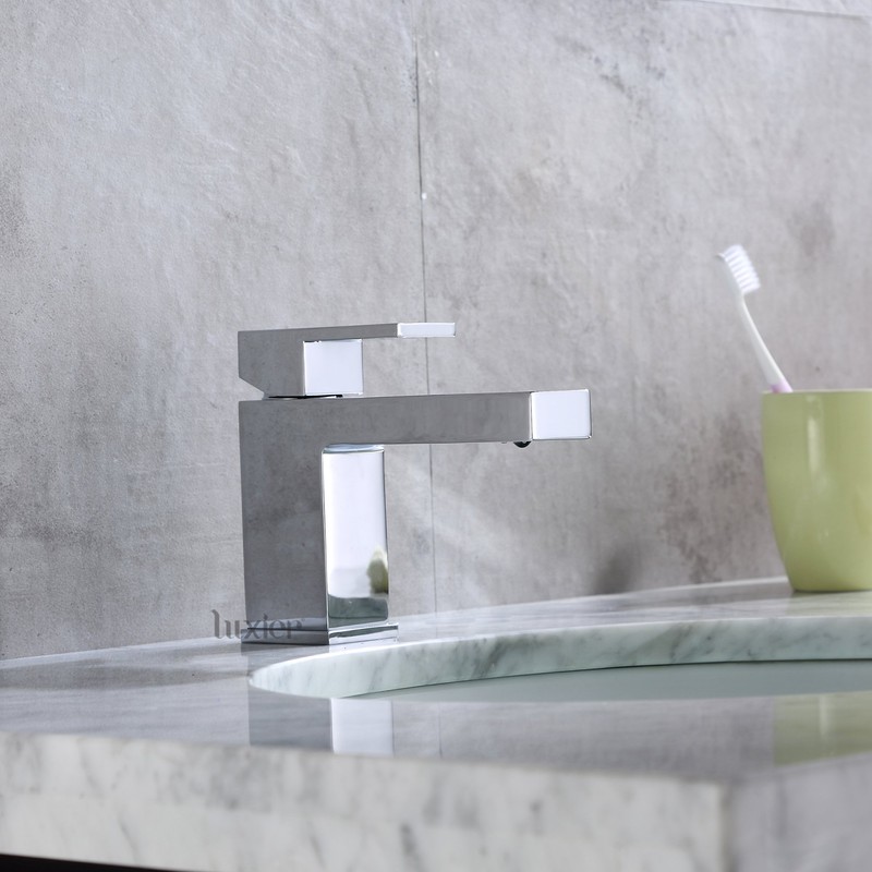 Luxier BSH05-SC Single Hole Single-Handle Bathroom Faucet with drain in