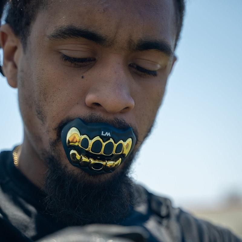 3D CHROME GRILLZ - Lip Protector Mouthguard - Color: Black