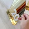 Números de mesa acrílico con espejo semiarqueado dorado para bodas