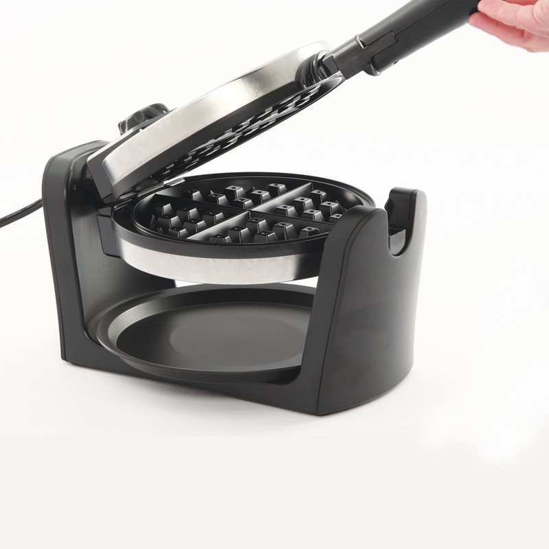 West Bend 6201 Waffle Maker (Discontinued by), Medium, Black