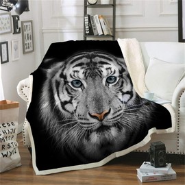 Tiger Printed Fleece Throw Blanket for Adult Children,Animal Design Bed Blanket,Soft Warm Microfiber Bedding for Bed Couch,130×150 cm