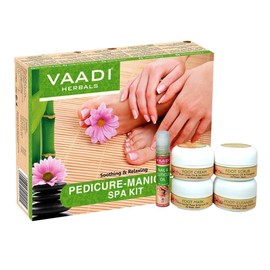 Vaadi Herbals Pedicure Manicure Spa Kit Soothing & Refreshing Hands Feet Toes & Nails 135 ml