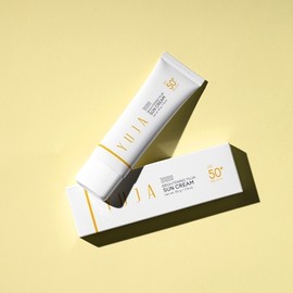Partner company Moist sunscreen without white cast, skin protection, wrinkle whitening, functional UV sunscreen 50g (citron) / 백탁현상없는 촉촉한 선크림 피부보호 주름 미백 기능성 자외선 썬크림 50g(유자)