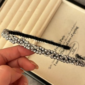 EZ PEACH カチューシャ シンプル キラキラと輝 べっラインストーン ラインストーン ヘッドアクセ ヘア デイリー ヘアアクセサリー カチューシャ 可愛い 前髪 髪留め 髪飾り 結婚式 発表会 入学式 (Hematite/パール)