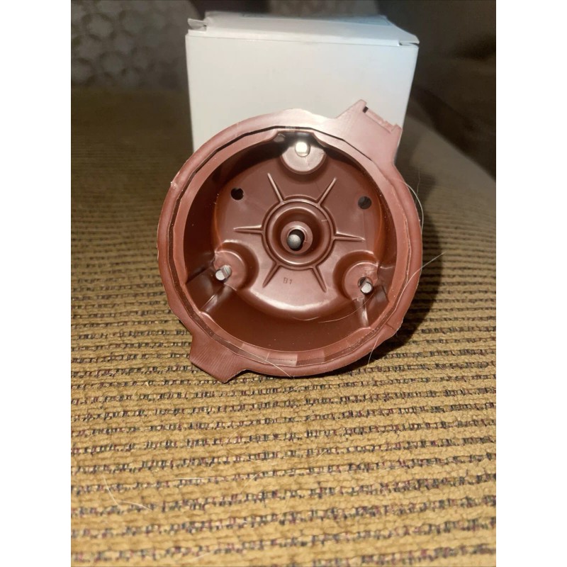 Kubota NEW GENUINE KUBOTA DISTRIBUTOR CAP WG750 WG600 WG752 12581-68670