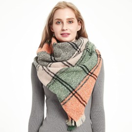 vxsvxm Women's Plaid Triangle Scarf Winter Tartan Shawl Scarf Warm Tassels Pashmina