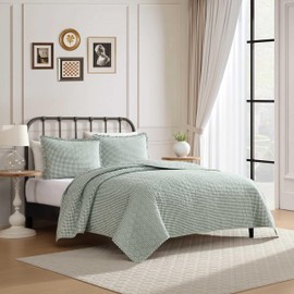 Laura Ashley - Full/Queen Quilt Set, Pre-Washed Cotton Bedding with Matching Sham, Lightweight for Year Round Use, Oeko-Tex Certified (Gracies Gingham Green)