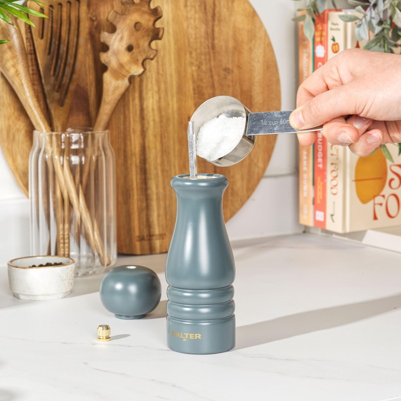 Salter Olea Salt & Pepper Grinder Set – Wooden Seasoning