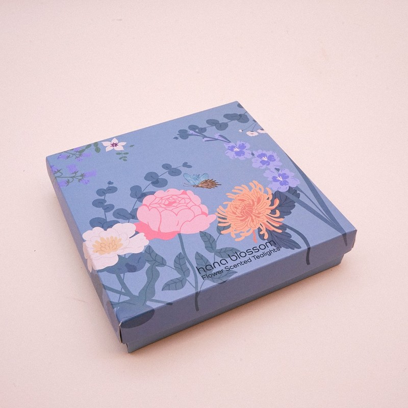 9 Assorted Big Tropical Flower Scented Tealights in a Gift