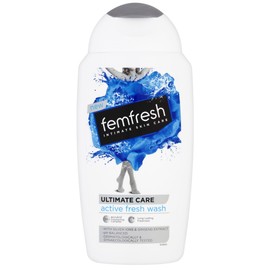 Femfresh - Ultimate Care Active Fresh Wash - with ginseng extract & antioxidants - pH-balanced - 250ml - Pack of 3
