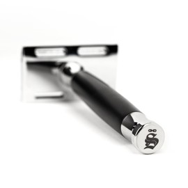 Störtebekker® Solingen Premium Safety Razor in Black – Includes Shaving Guide [10 Störtebekker Blades] – Gift Idea – Premium Quality Stainless Steel Wet Razor Set – Made in Germany