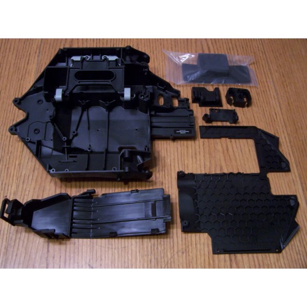Fits Traxxas Unlimited Desert Racer UDR Chassis Skid Plate Battery