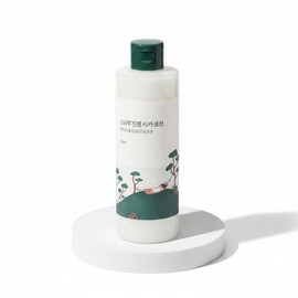 [Sensitive Soothing] Round Wrap Pine Soothing Cica Lotion 250ml / [민감진정] 라운드랩 소나무 진정 시카 로션 250ml