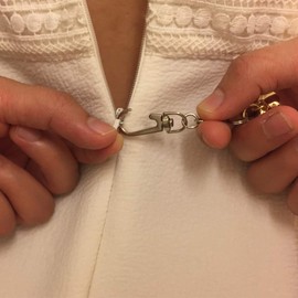 ZipSeven Zipper Puller for Dress and Boots Zipper Helper Zip Up and Down Pull Assistant with Easy Zip Aid Puller by Yourself with Jewelry (Green, Standard)