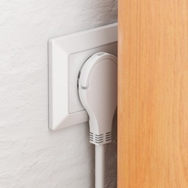 deleyCON 6 Fach Steckdosenleiste mit Flachstecker & EIN/AUS Schalter Mehrfachsteckdose Stromleiste für Innenbereich 3,0 m Kabel Flachkontakt-Stecker Robustes Kunststoffgehäuse Weiß