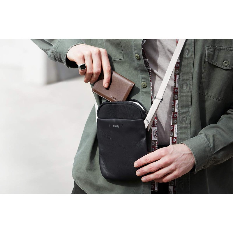 Bellroy Slim Sleeve – Premium Edition (Slim leather billfold)