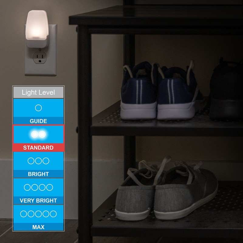 GE LED Night Light, Plug-in, Dusk to Dawn Sensor, Warm