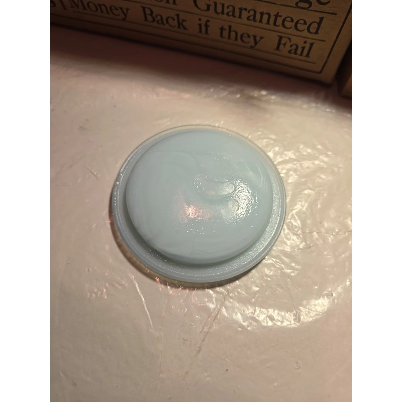 White Crown Scarce White Crown Vacuum Mason Jar Cap Emb