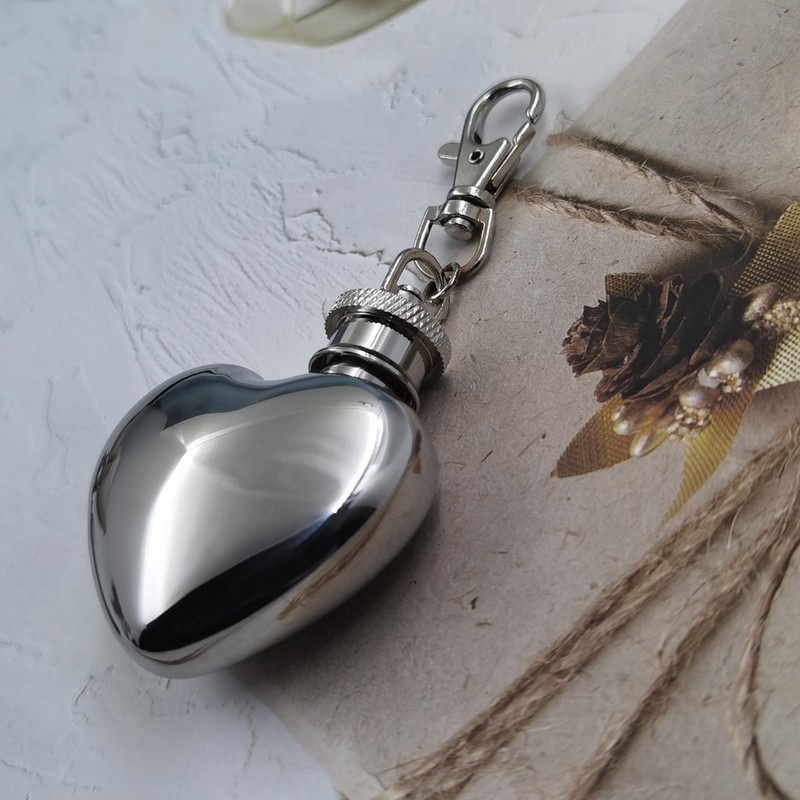 1 oz Heart-Shaped Mini Hip Flask with Keychain Cover and