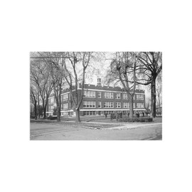 Lincoln Elementary School 1921 Fine Art Postcards - Size: 6" x 4", Quantity: 1 pc, Paper: Glossy