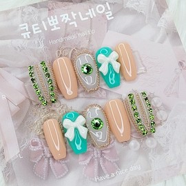 Beige chain handmade nail tip - Stiletto L / 베이지 체인 수제네일팁 - 스틸레토L