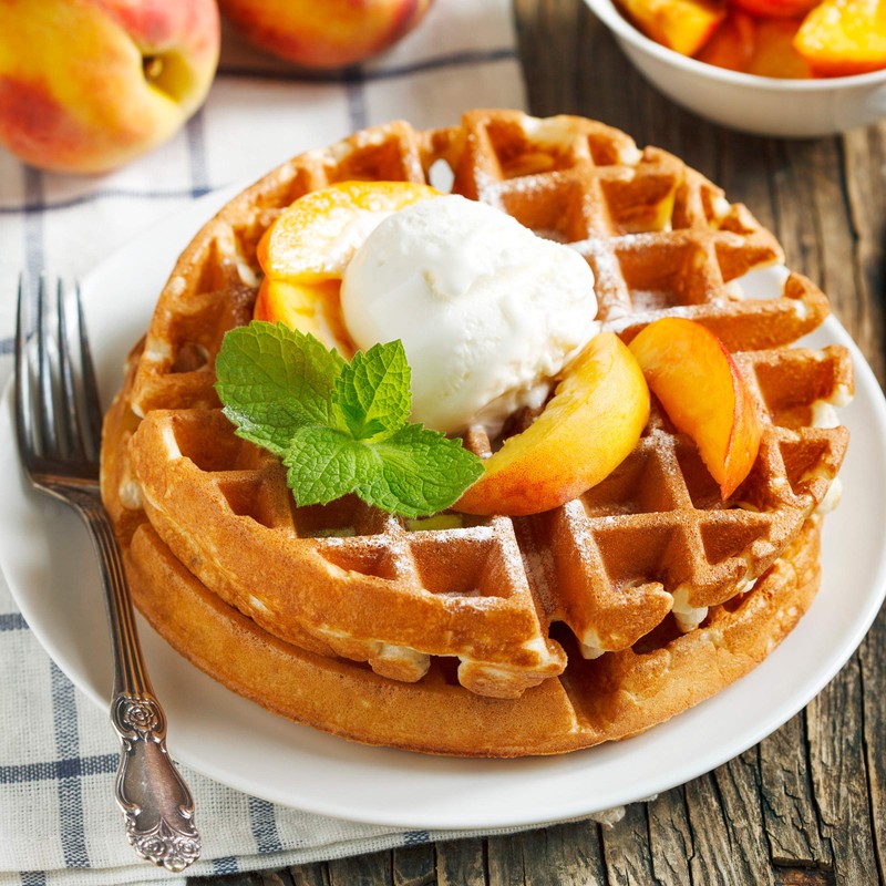 Waffle Iron - 180-Degree Flip Waffle Maker with Nonstick Plates,