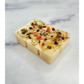 New Moon Beginnings Autumn Spice Wax Melts Natural Healing Crystals & Stones - Soy Wax - Dried Flowers and Herbs - Natural Fragrance and Essential Oils - Handmade in USA