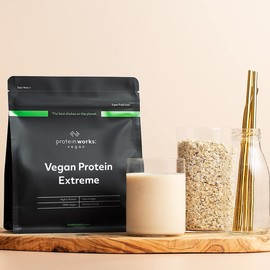 Protein Works - Vegan Protein Extreme , 29g Plant Based Protein , Added Vitamin Blend , 14 Servings , Strawberries 'n' Cream , 500g