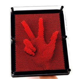 Adurello 3D Pinart Nail Game Pinpressions Classic Pin Sculpture Board Stress Relief Toy for Children Adults Extra Large 25 x 20 x 4.5 cm (Red)