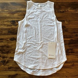 Lululemon New Lululemon Size 2 Sculpt Tank Top White Reflective Details