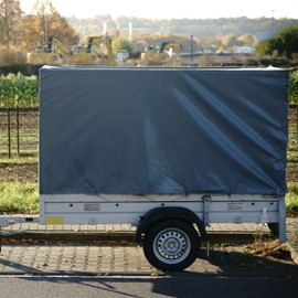 4 Pack Rectangular Reflectors Screw-On White Black Trim, 88 x 35 x 9 mm Size, E-Mark, Small Thread + Nuts, Square Pendant Reflectors for Caravans, Trailers, Cat's Eye