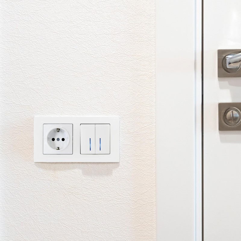 Flush-Mounted On/Off Switch, LED, Plug-In Terminal, All-in-One, Series M1 Pure