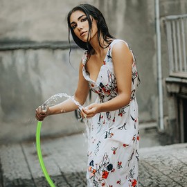 Fevone Garden Hose 100 ft., Lightweight Hybrid Water Hose, Flexible and Durable, Leak-Free Connections