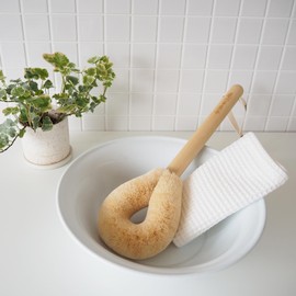 Kameko Tsukko Nishio Shoten Body Scrubbing Brush Sato-san (with Pattern)