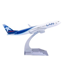 Bswath Model Airplane 1:400 Scale Model LAN Airlines B737 Model Plane Metal Plane Die-cast Alloy Airplanes for Gift and Collection