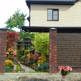 Garden Outdoor View Shower Curtain, 3D Flowers Trees Nature Scenery Garden Decoration, Quick-Drying Polyester Waterproof Bath Bathroom Shower Curtain Decor with Hooks, 150X180cm/ 59X71 inch