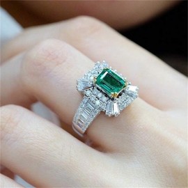 AZQ Vintage 925 Sterling Silver Emerald Ring Cocktail Rings Square Cut Green Gem Cubic Zirconia Anniversary Promise Ring CZ Eternity Engagement Wedding Band Ring for Women TZ.85, US Code 9, Sterling