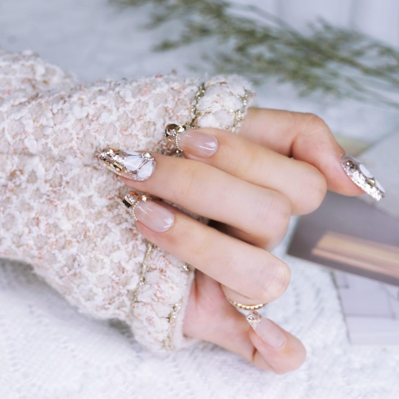 farfarflame Handmade Nail Tip Medium Long Ballerina Magnet 3D Diamond
