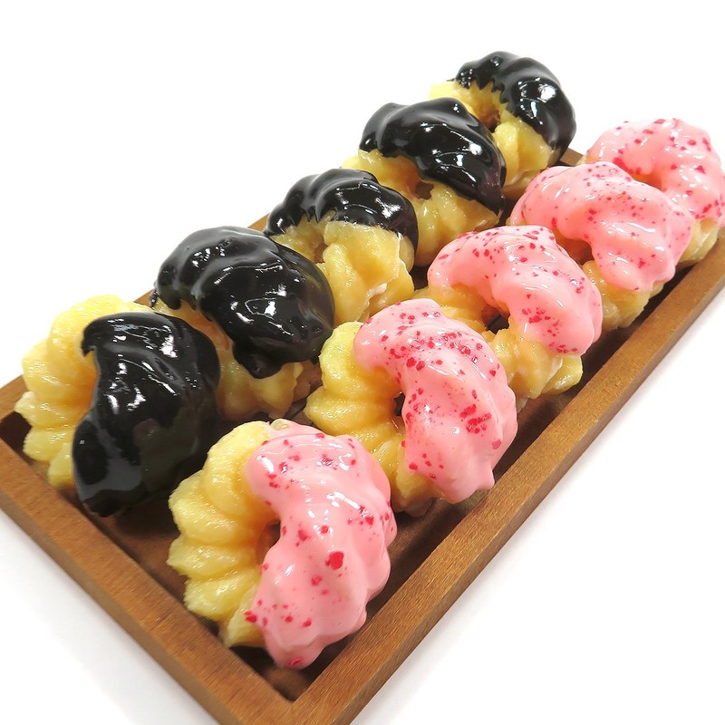 Food Sample Key Holder, French Cruller (Strawberry) 217 OK, Pink